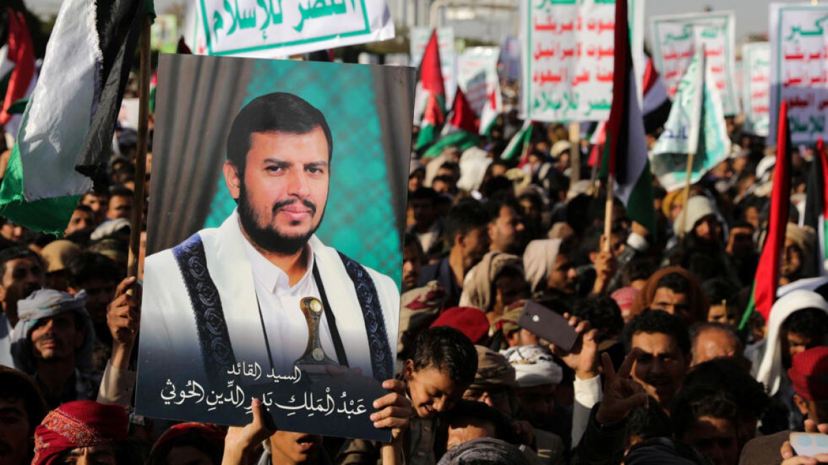 The Houthi leader demands that Saudi Arabia and the UAE meet the group’s “conditions” to achieve peace