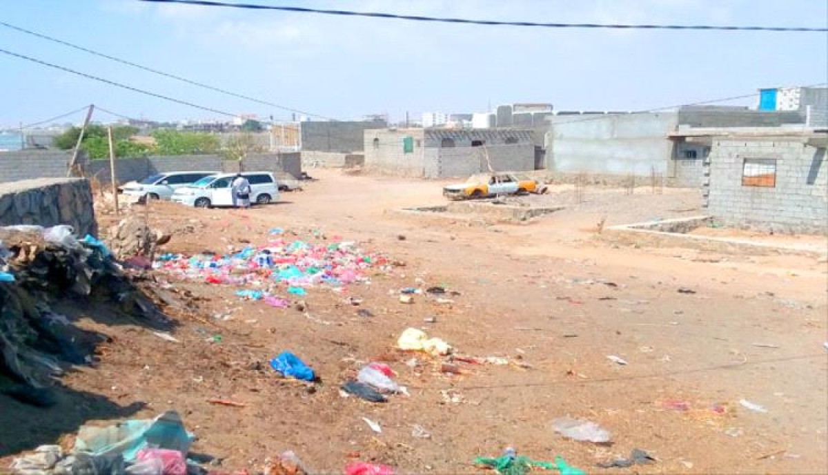 A person was killed following a dispute over the distribution of a carton of dates in Aden