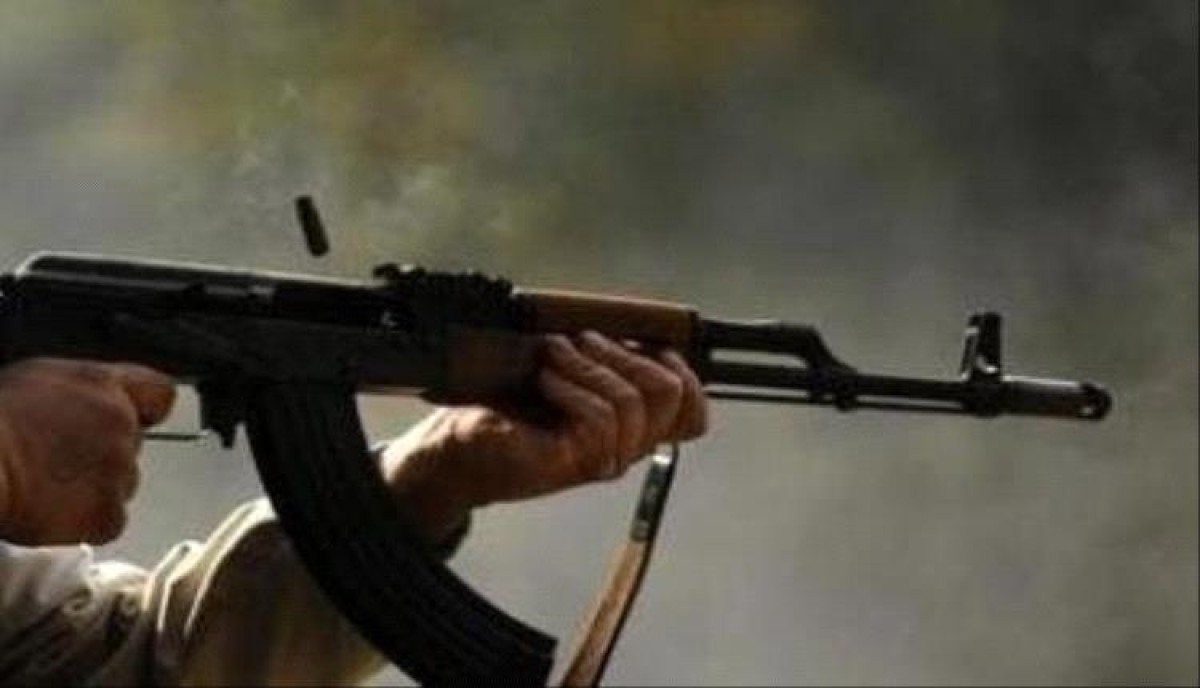 A child was shot dead by his brother in Ibb