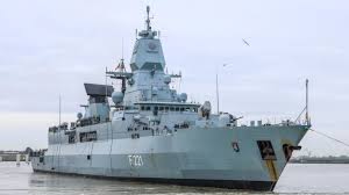 A German frigate repels a Houthi attack in the Red Sea