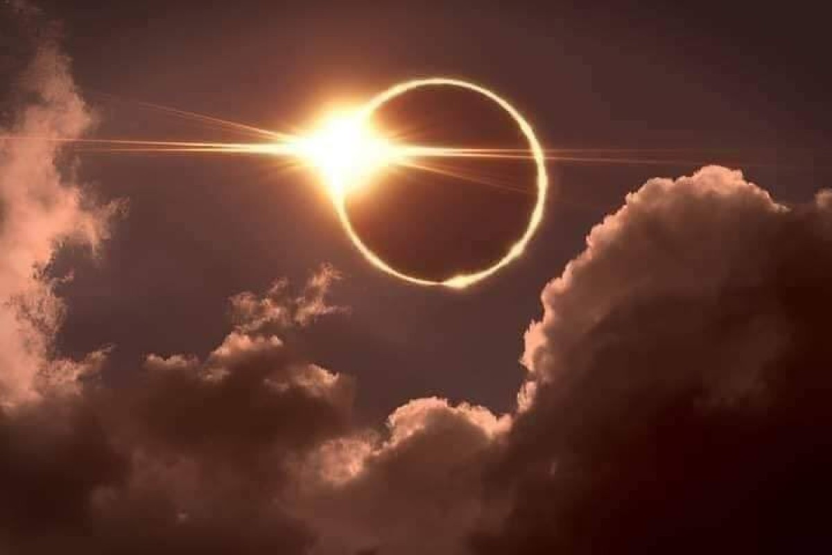 Watch.. Pictures of the total solar eclipse in America