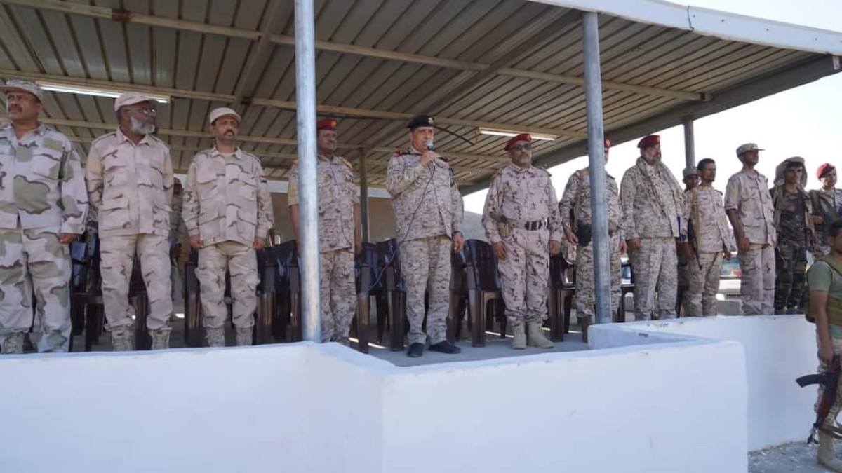 The Commander of the Naval Forces inspects the military units in the Bab al-Mandab axis and Mayon Island