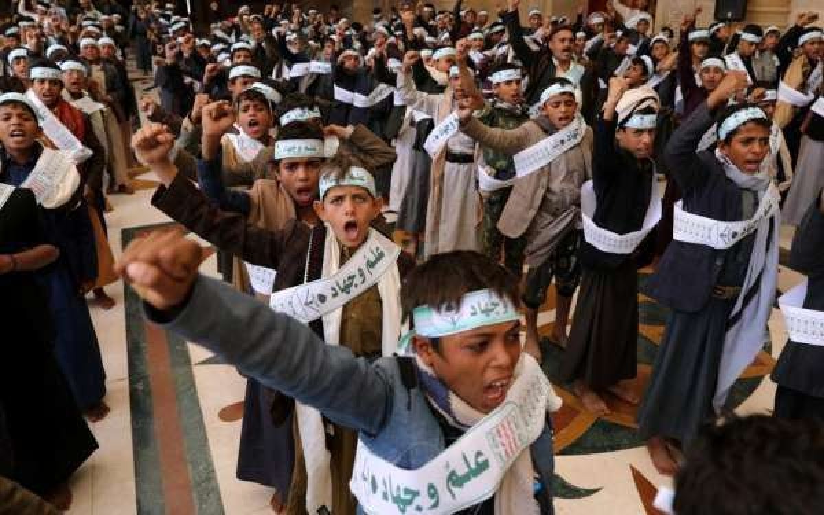 Mayon: The Houthis depend on summer centers to recruit children