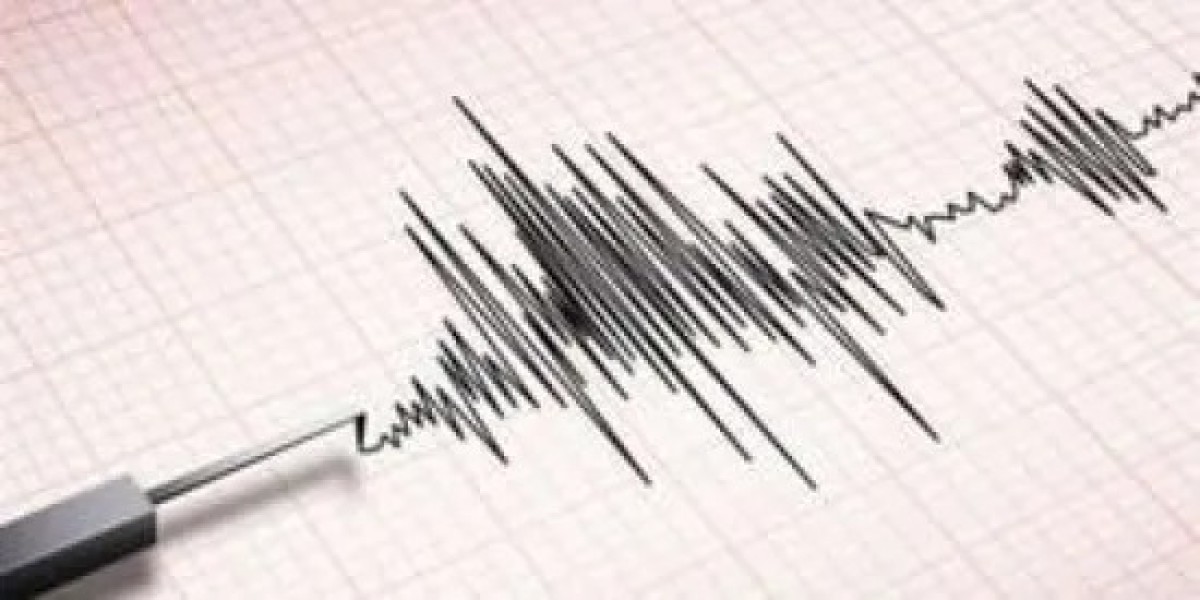 A 5-magnitude earthquake strikes eastern Peru