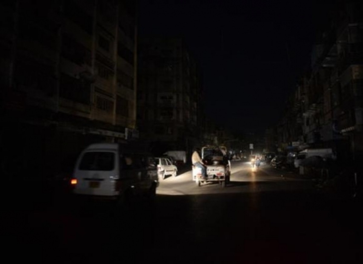 The gradual exit of Aden's power stations begins, and the city faces darkness