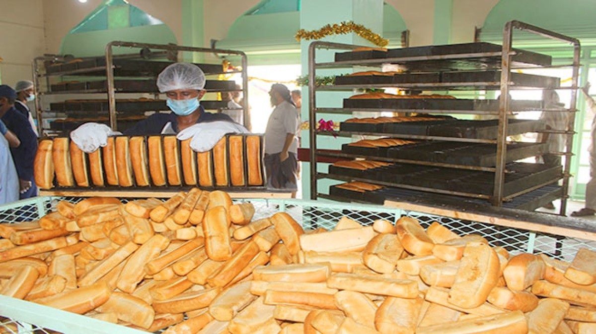 Aden... Automated ovens and bakeries say they are threatened with bankruptcy