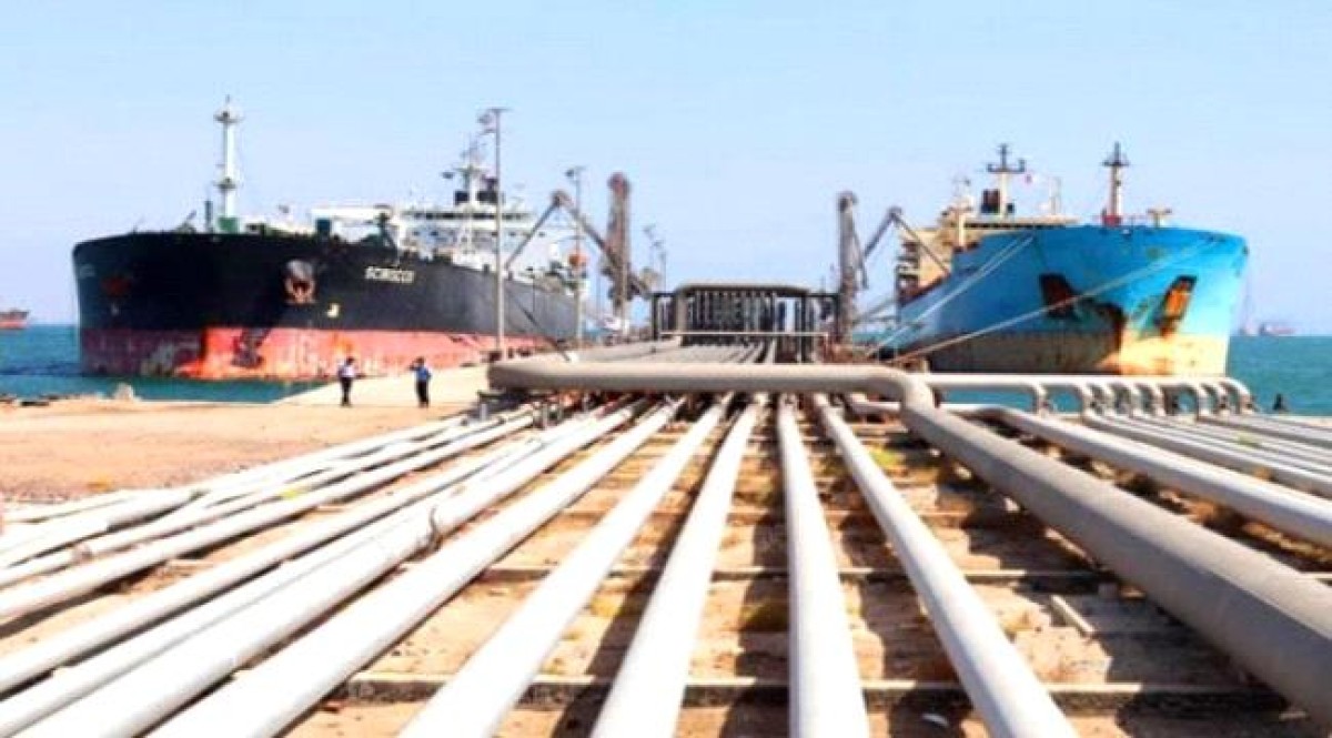 Happening now... 32 thousand tons of diesel are unloaded at Al-Zeit Port to operate Aden’s power stations