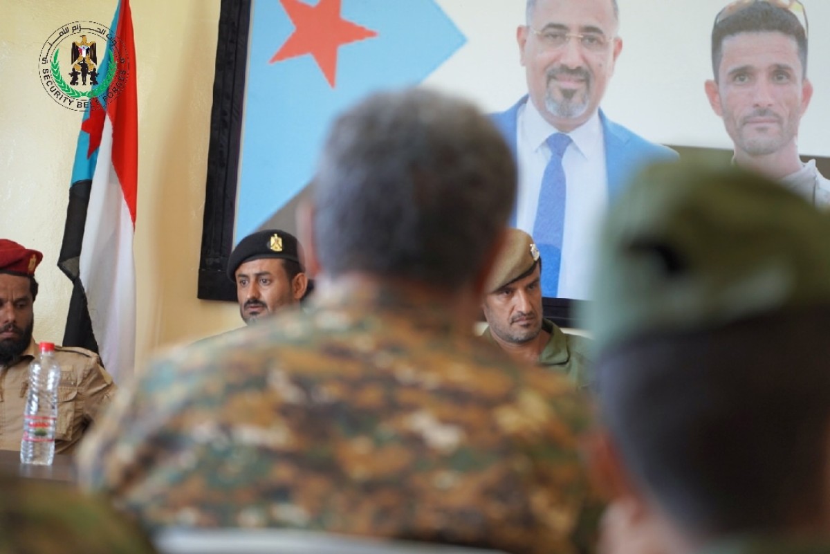 The leadership of the joint security campaign reviews the results of the campaign to end tribal confrontations in Al-Hadd Bayafa