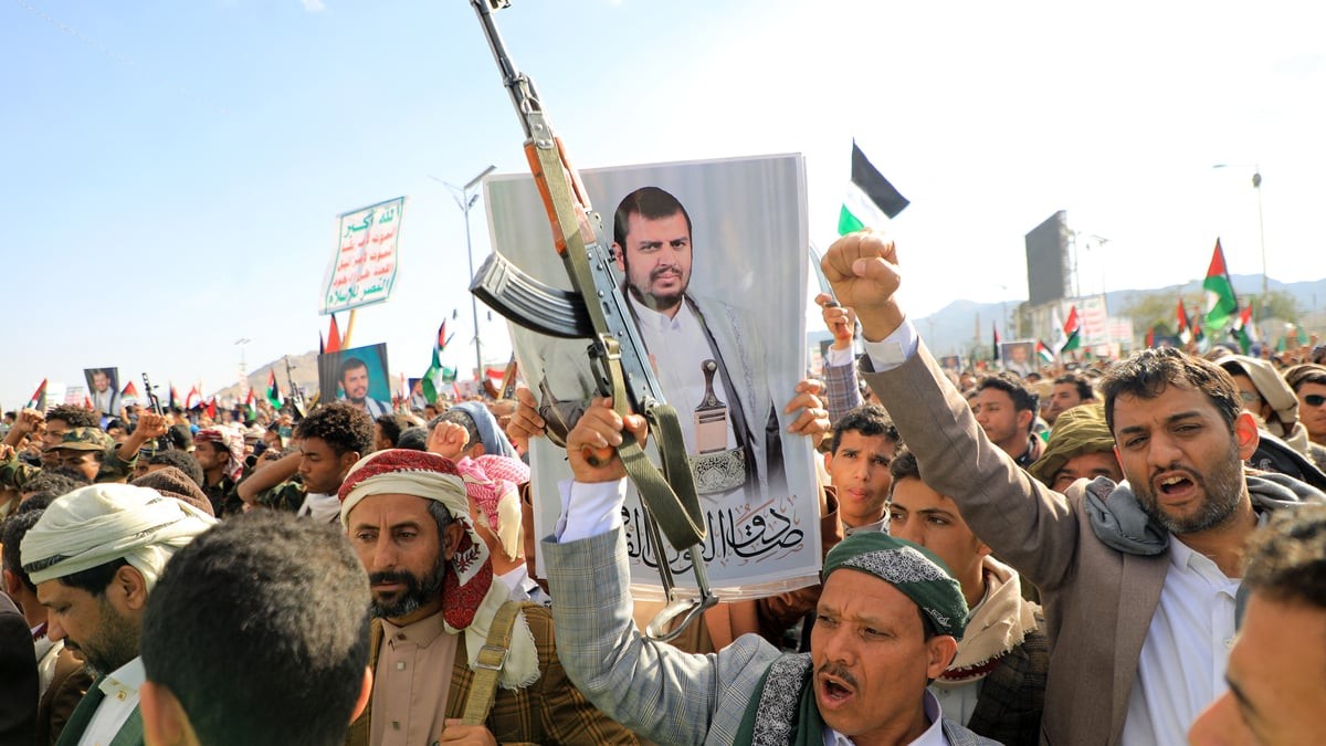 Al-Houthi reveals cooperation with Iraqi militias