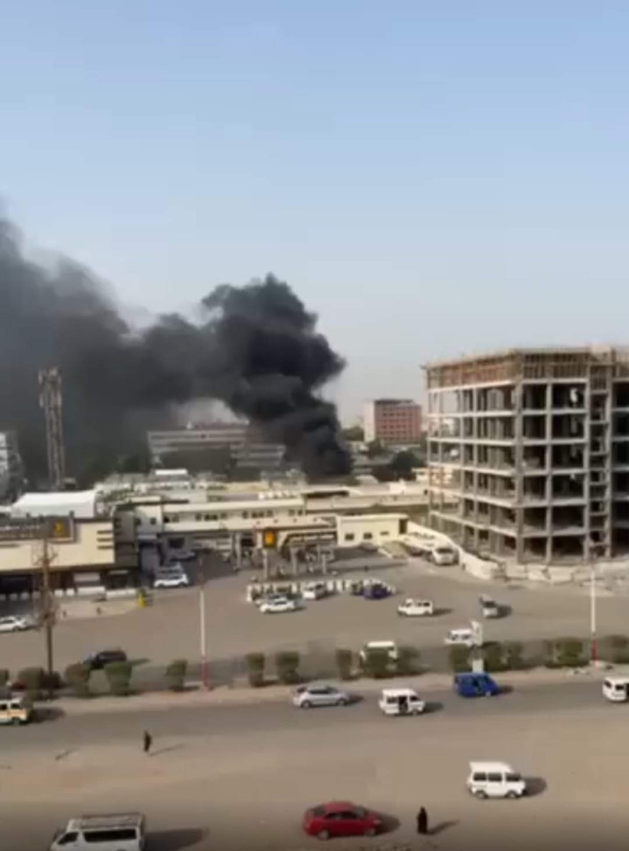 A massive fire broke out at Al-Sadaqa Hospital in Aden