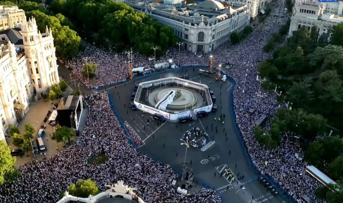 In pictures: Real Madrid celebrates the European title with its fans