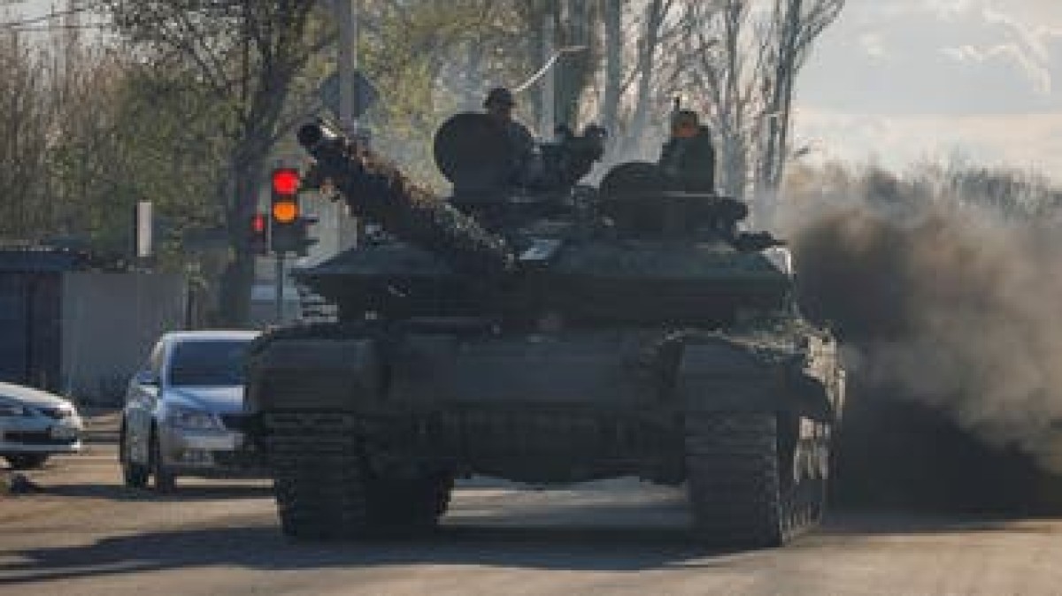 Russia advances... and controls two villages in eastern Ukraine