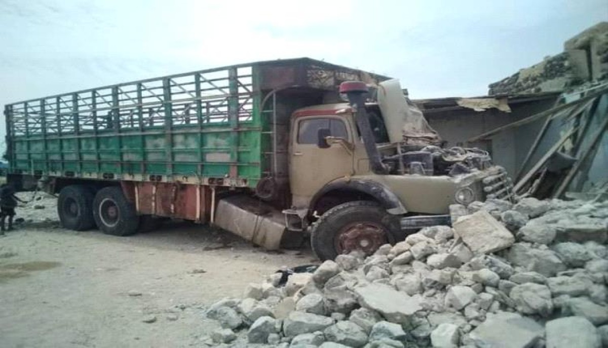 A locomotive derails and crashes into a house