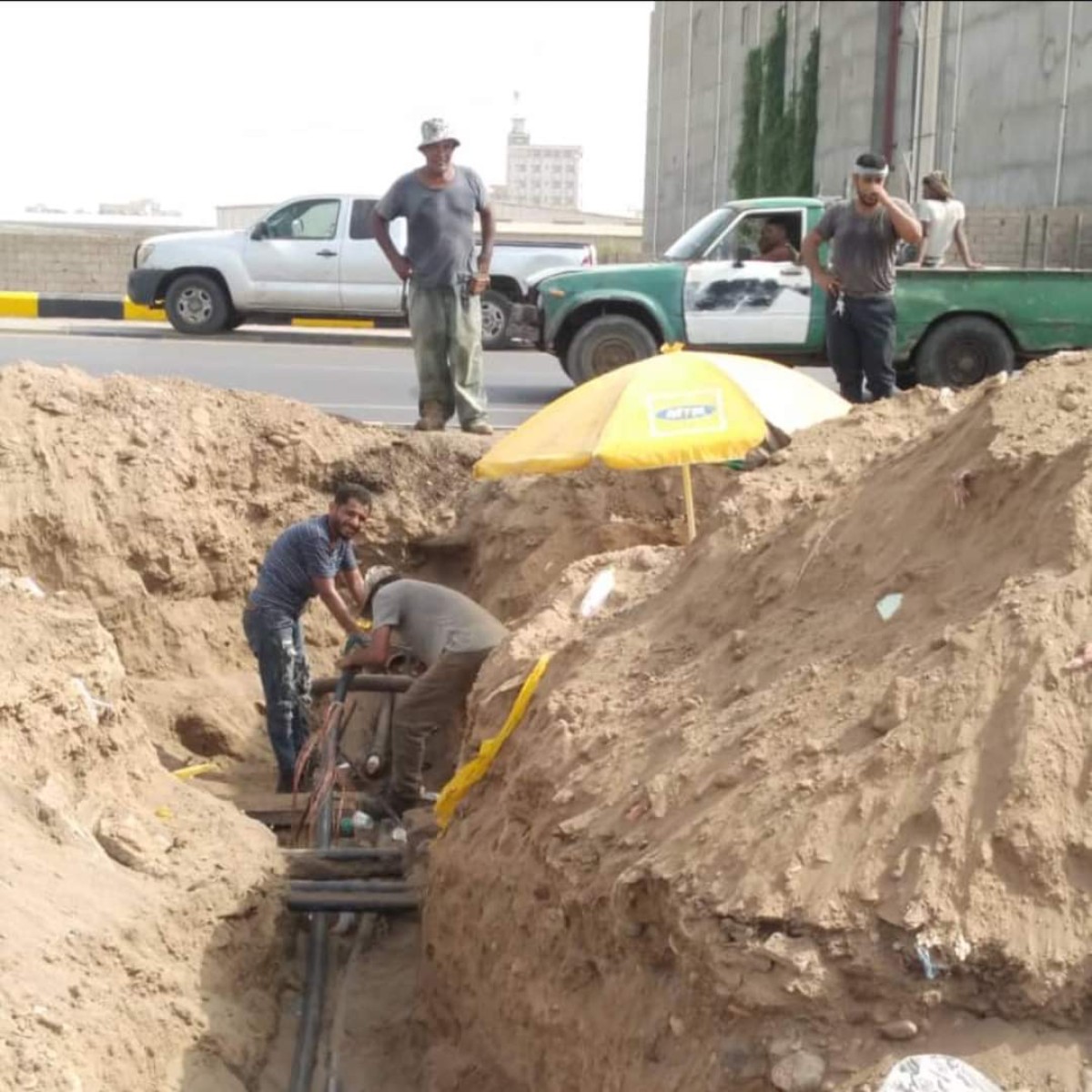 عودة تدريجية للكهرباء في عدن بعد عطل كبير.. جهود حثيثة لإصلاح الدوائر المتضررة