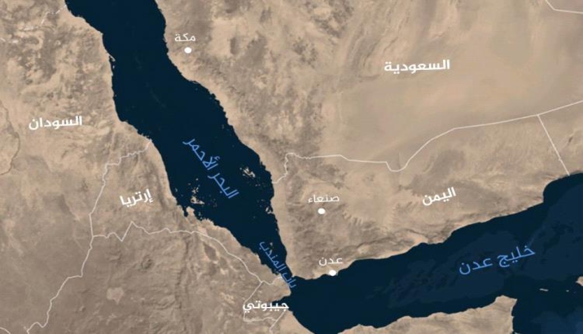 مركز أمريكي: هجمات الحوثيين في البحر الأحمر شكلت تهديدا جديدا للملاحة التجارية