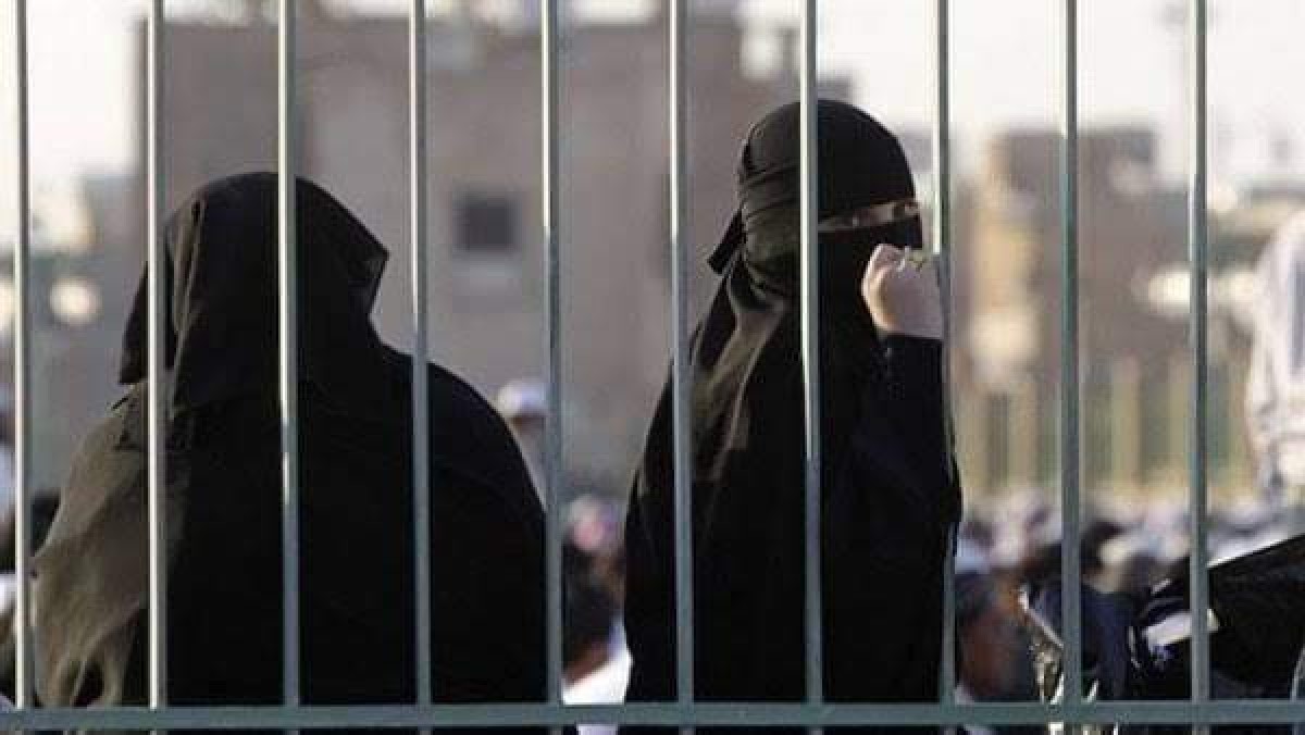 A Houthi court tightens an unjust sentence against a kidnapped woman from Tihama