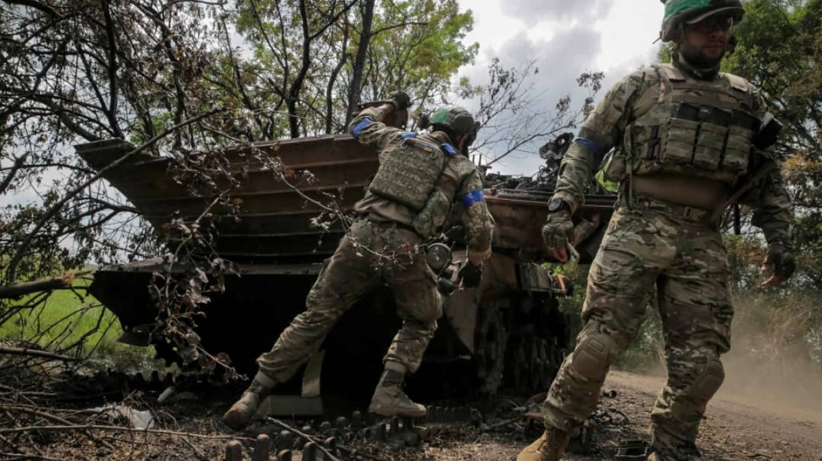 Ukraine is making new progress in Kursk... and Russia is evacuating nearby villages