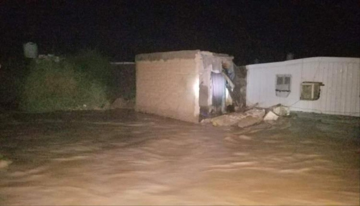 30 homes and 5 mosques were destroyed and damaged as a result of the floods in Marib