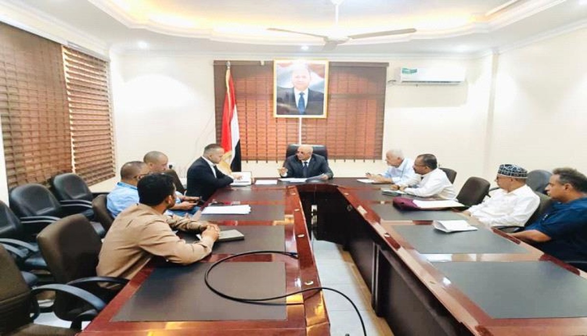 The Minister of Water and Environment meets with the Director of the Office of the United Nations High Commissioner for Refugees in Aden