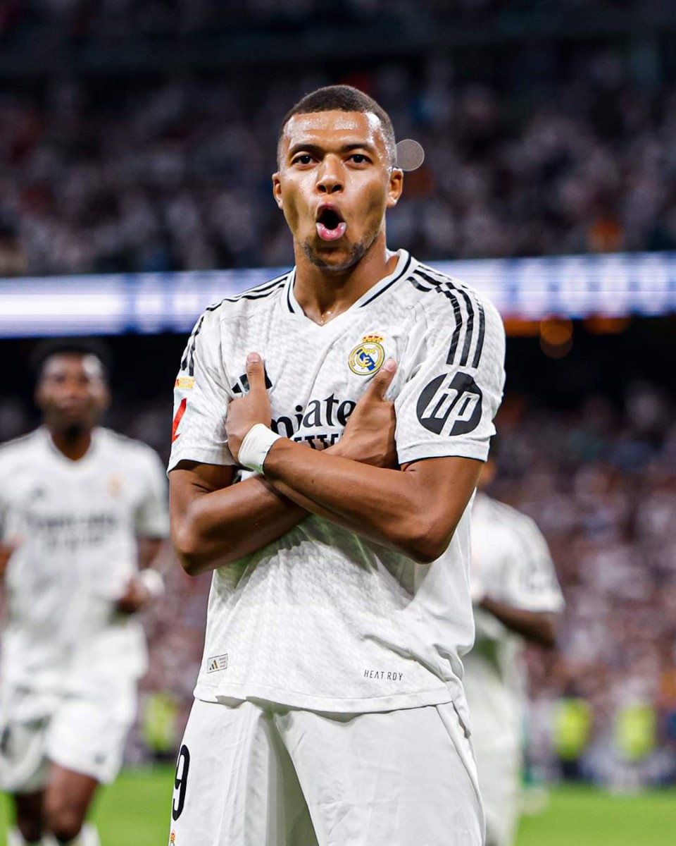 Mbappé explodes with a brace against Betis