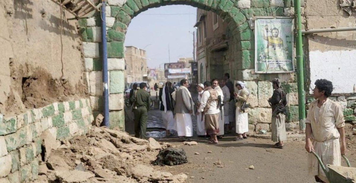 Newspaper: The Houthis distort the landmarks and walls of the old city of Saada