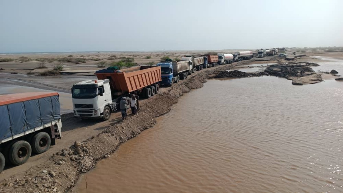 Urgently.. The Road Fund opens the road for citizens on the surface bridge in Zanzibar