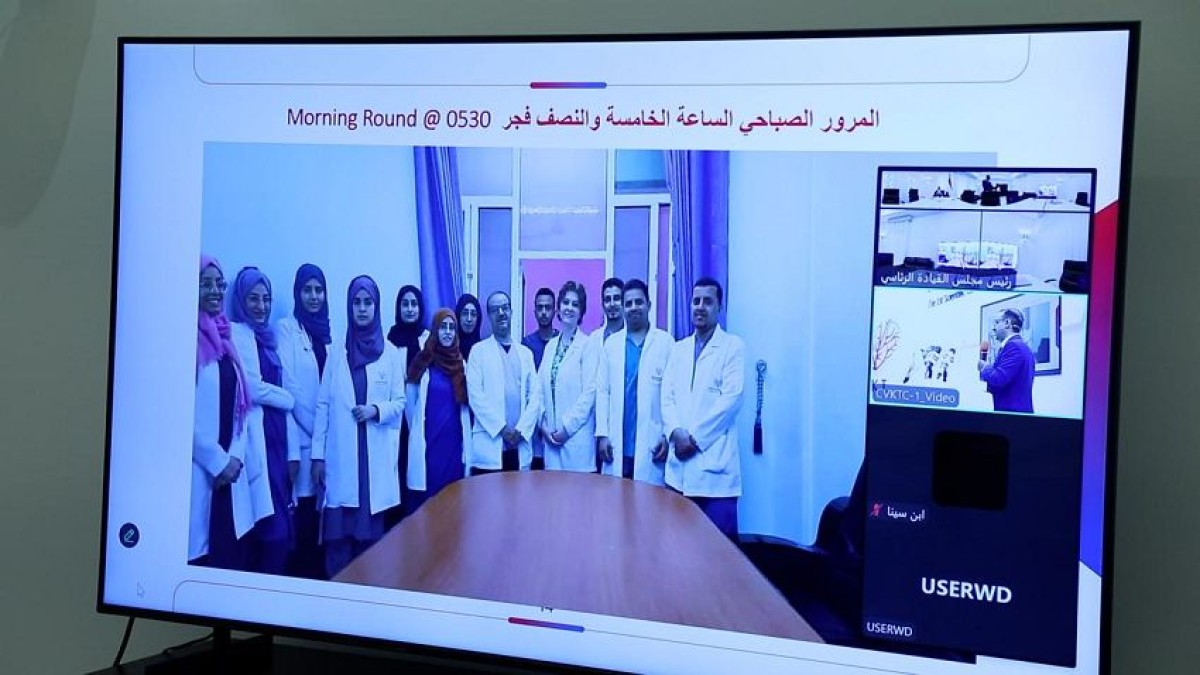 Al-Alimi affirms his commitment to the release of detained doctors and calls for the promotion of health and knowledge in Yemen