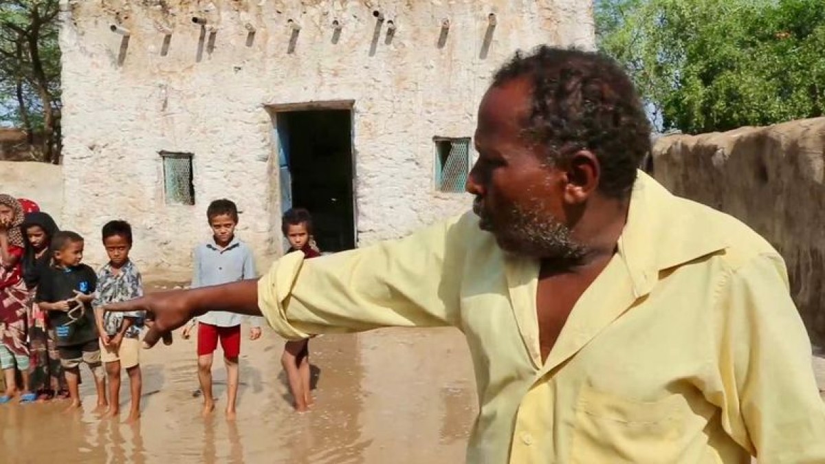 We lost everything. Floods killed people and stones in Yemen