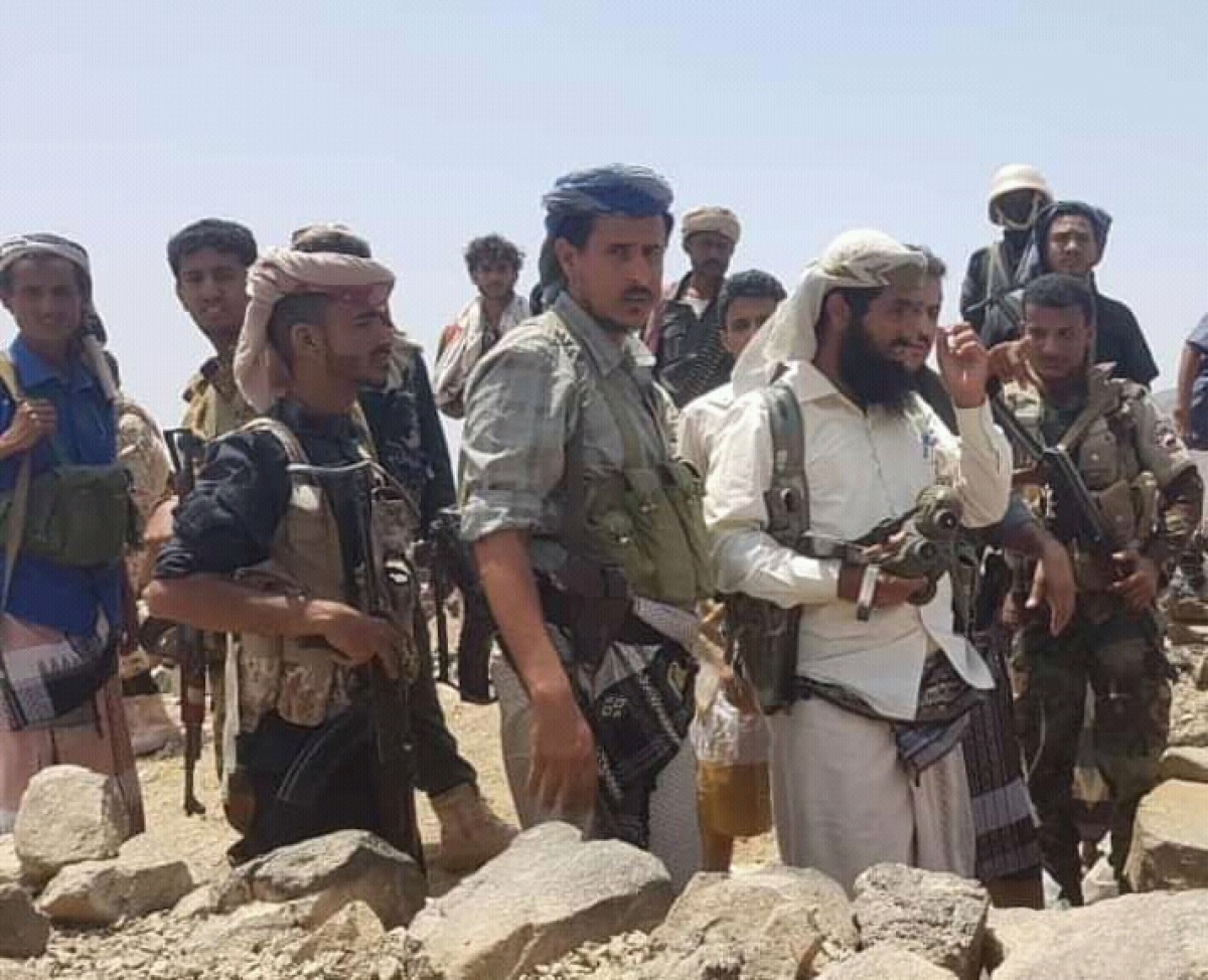 Lahj.. Southern forces confront a treacherous Houthi attack on the Ahama front in Al-Musaymir Al-Hawasheb