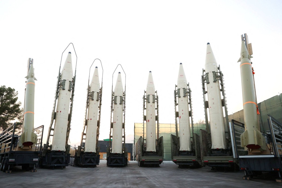 France, Germany and Britain intend to impose sanctions on Iran because of its provision of ballistic missiles to Russia