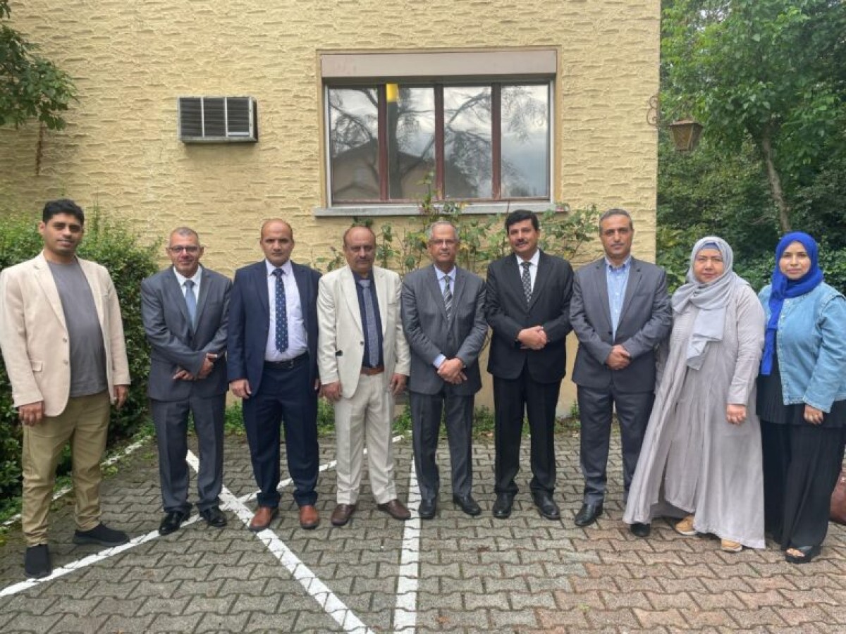 Geneva.. The National Investigation Committee meets with Ambassador Mujawar