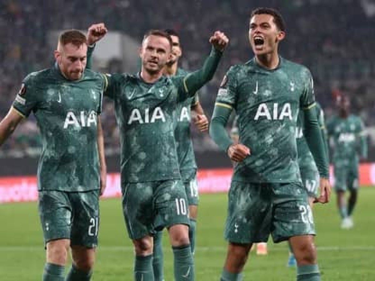 A win for Tottenham in the European League equals an achievement for Jose Mourinho