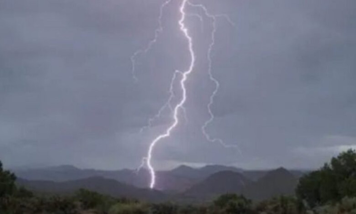 Six died, including a woman, due to lightning strikes in Lahj