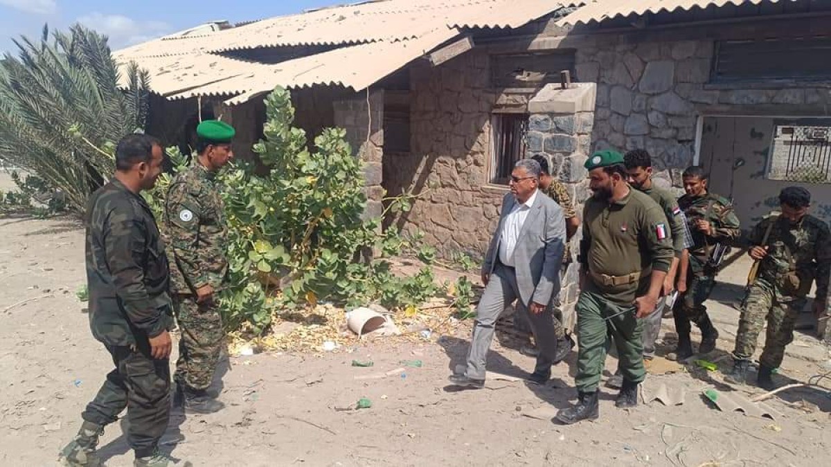 An aide praises the role of the security belt in Buraiqa District