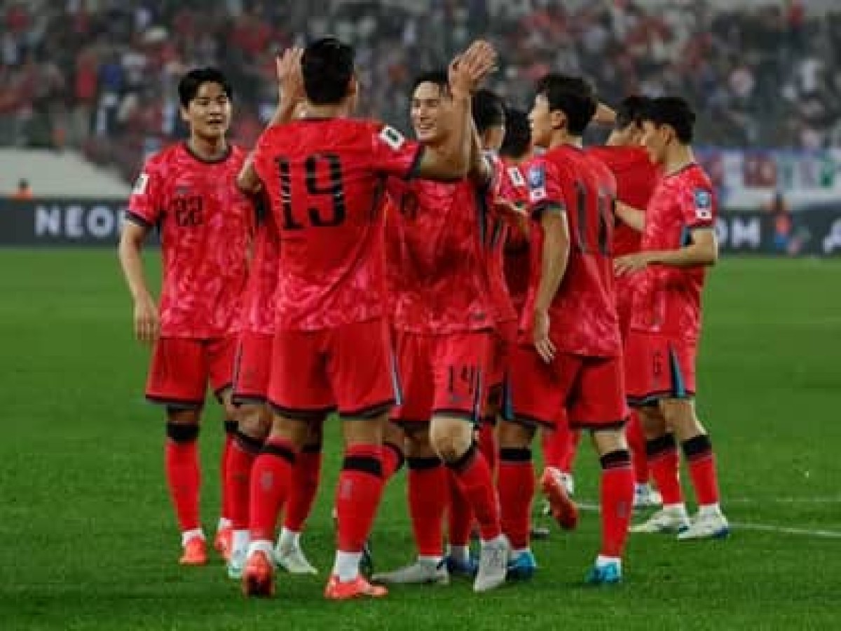 In an exciting match.. Iraq stumbles against South Korea