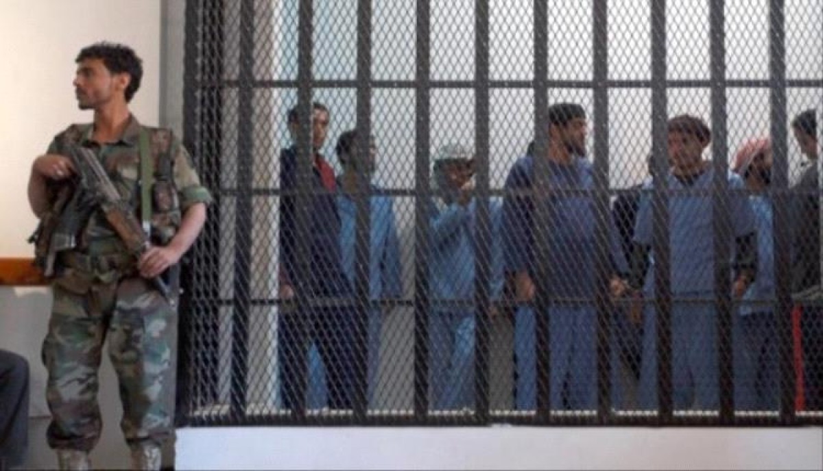 The Houthis transfer detainees to secret prisons in Sanaa