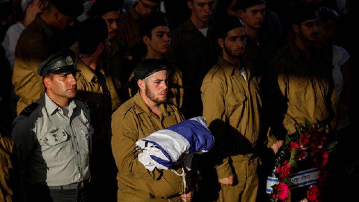 The Israeli army announces the killing of two more soldiers in the southern Gaza Strip