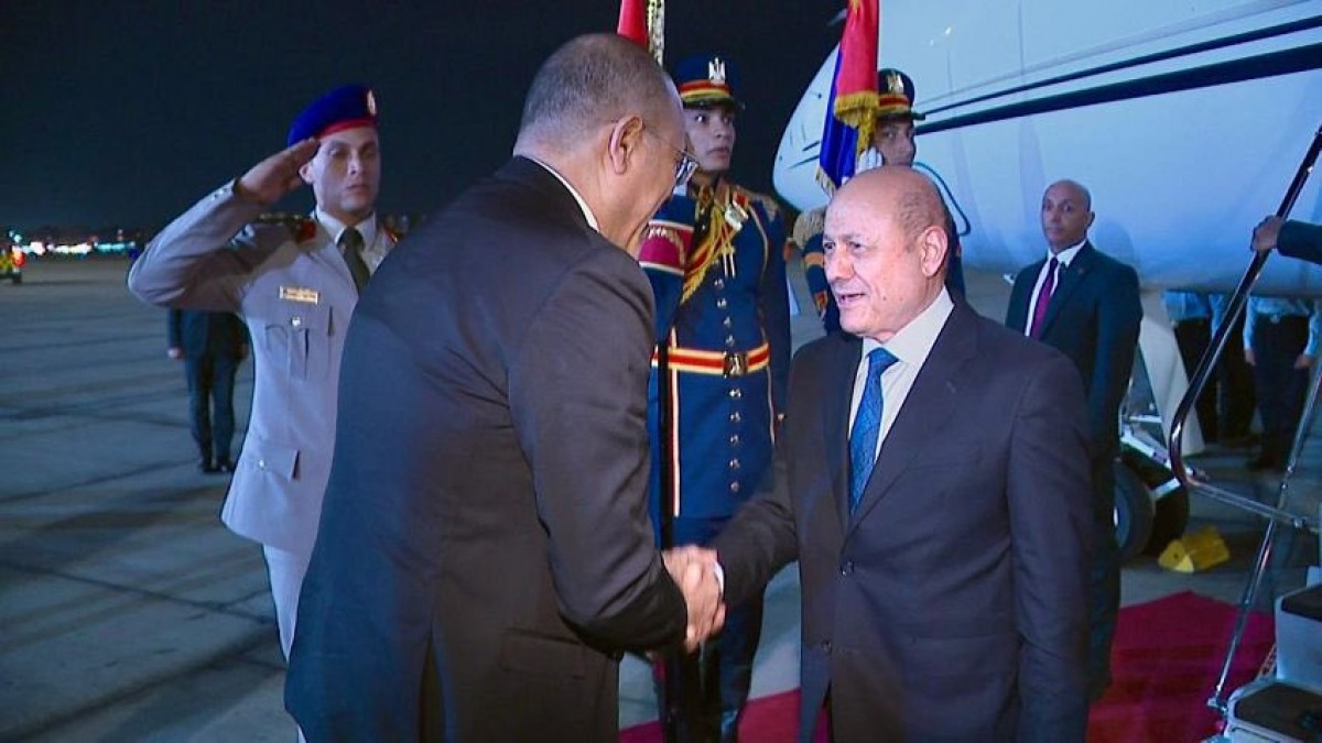 He was received by the Minister of Labor.. Al-Elimi arrives in Cairo to participate in the World Urban Forum