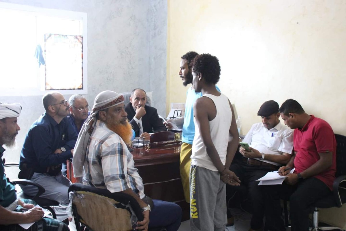 The Chief Prosecutor of Appeals in North Aden inspects the conditions of detainees in the Criminal Investigation Prison