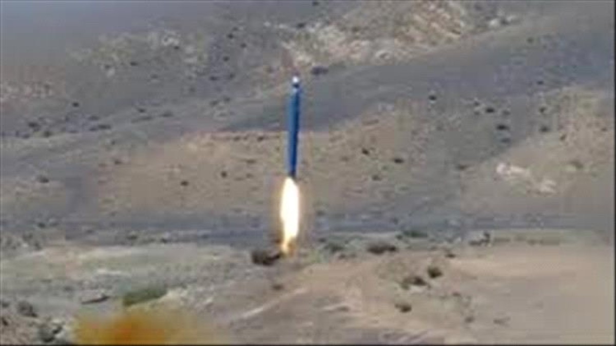 The Houthis announce the targeting of an Israeli military base with a hypersonic missile