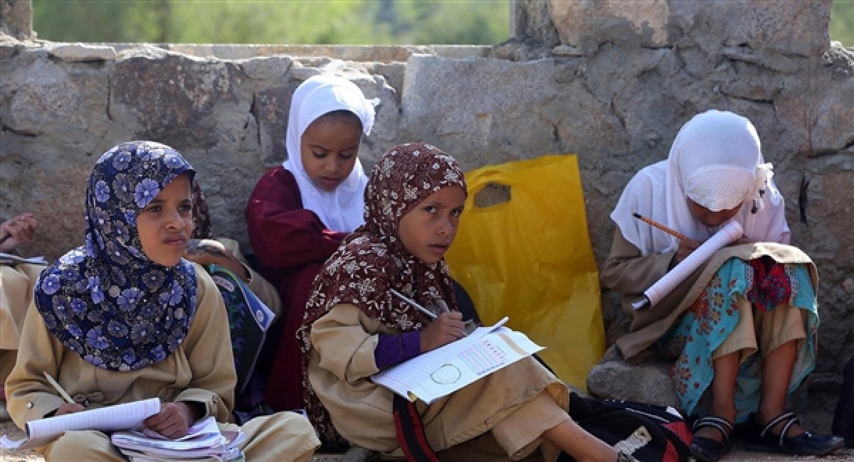 United Nations: The ongoing conflict has caused 2.4 million Yemeni children to drop out of education