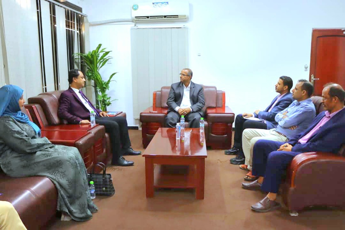 Minister Al -Zaouri meets a member of the Southern Transitional Council, Fadi Ba'oom