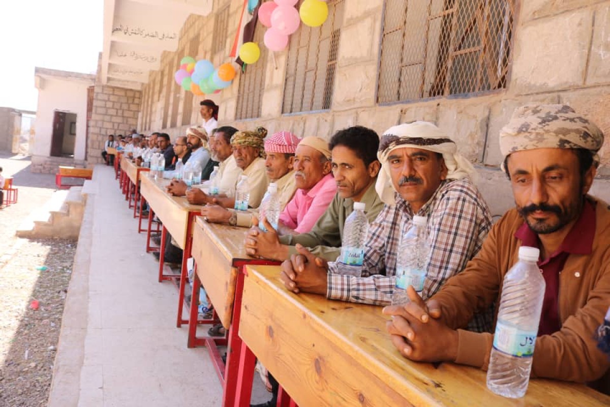 حالمين ..مدرسة نعيمة تنظم حفل تكريم للطلاب المتفوقين والمناضل قاسم حمود الحماطي