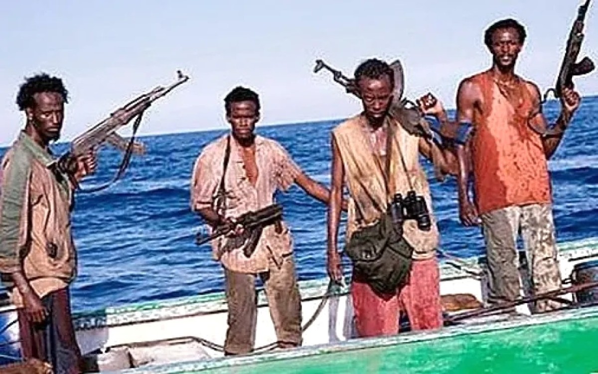 The second within days .. Pirates seize a Yemeni fishing boat off Somalia