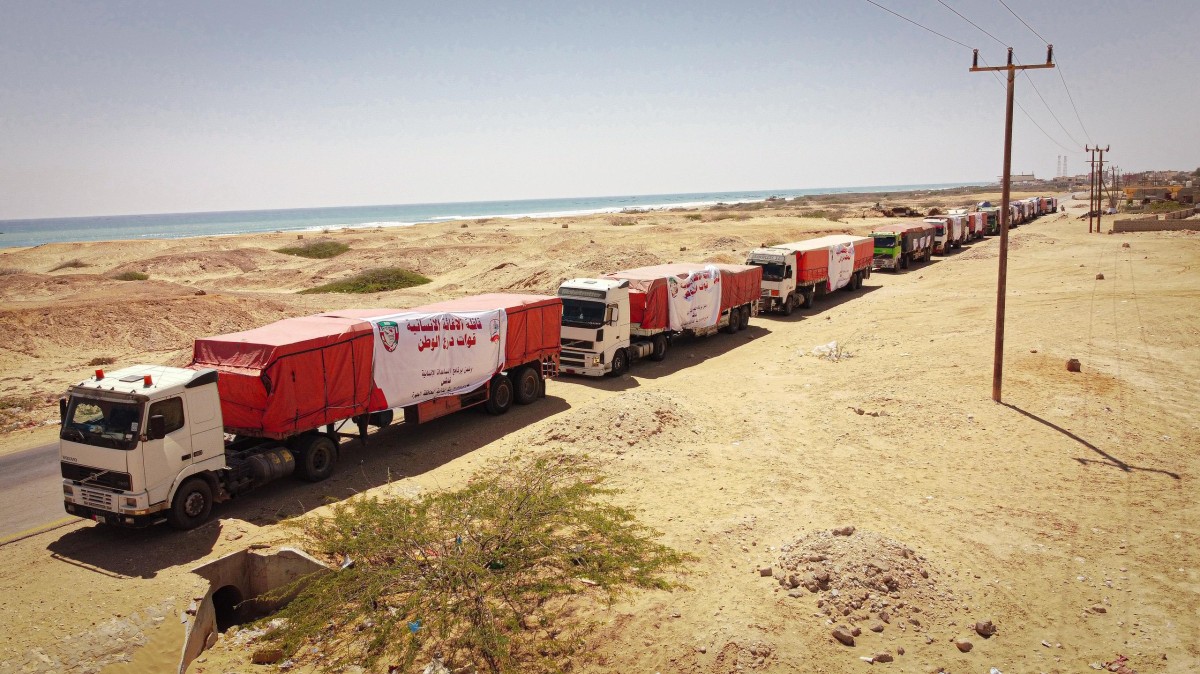 20 thousand food baskets .. The convoys of the nation's shield forces connect the skilled as part of their relief efforts