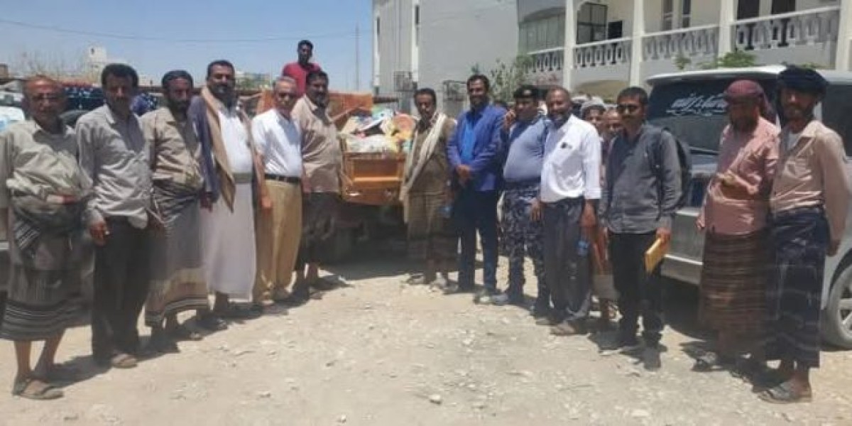Shabwa .. The destruction of (4) tons of materials and cosmetics expired