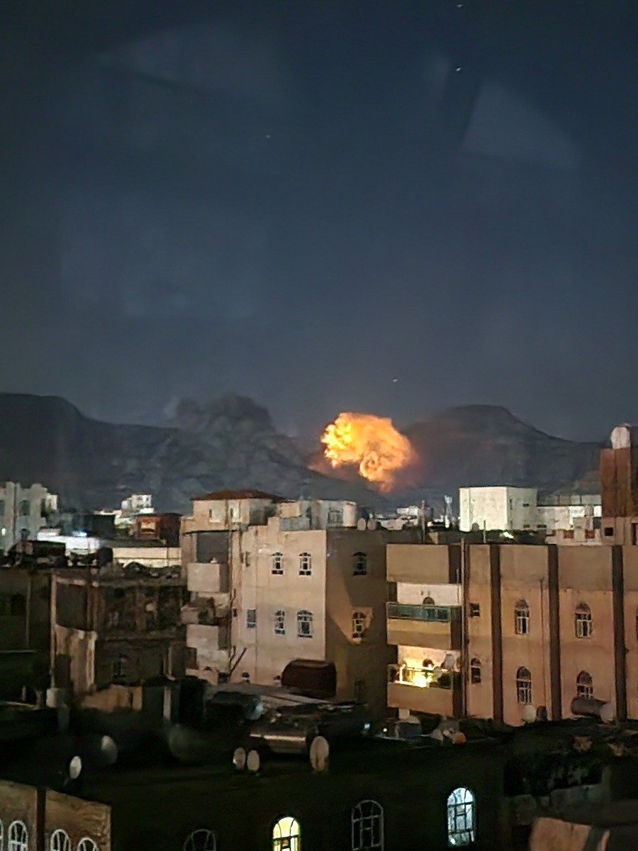 American raids targeting Sanaa and several Yemeni governorates