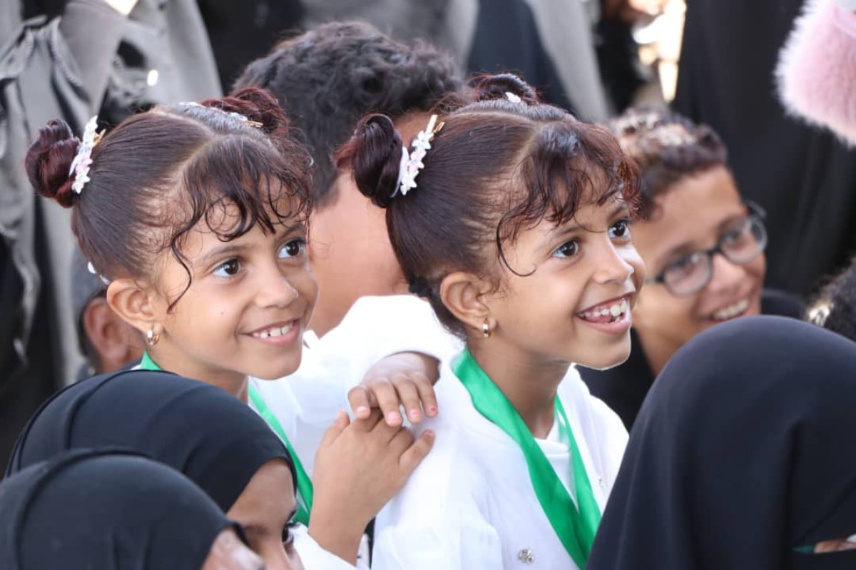 رحلة ترفيهية لـ1000 يتيم ويتيمة في عدن احتفاءً بيوم اليتيم العربي