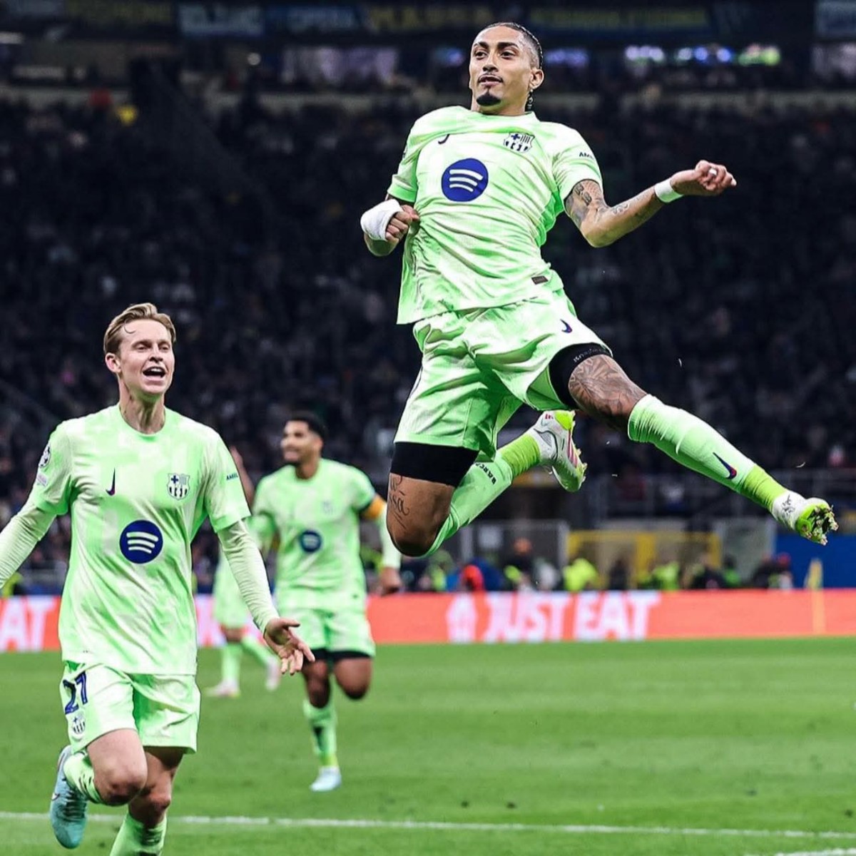 Inter Milan ends Barcelona's dreams and ascends to the Champions League final
