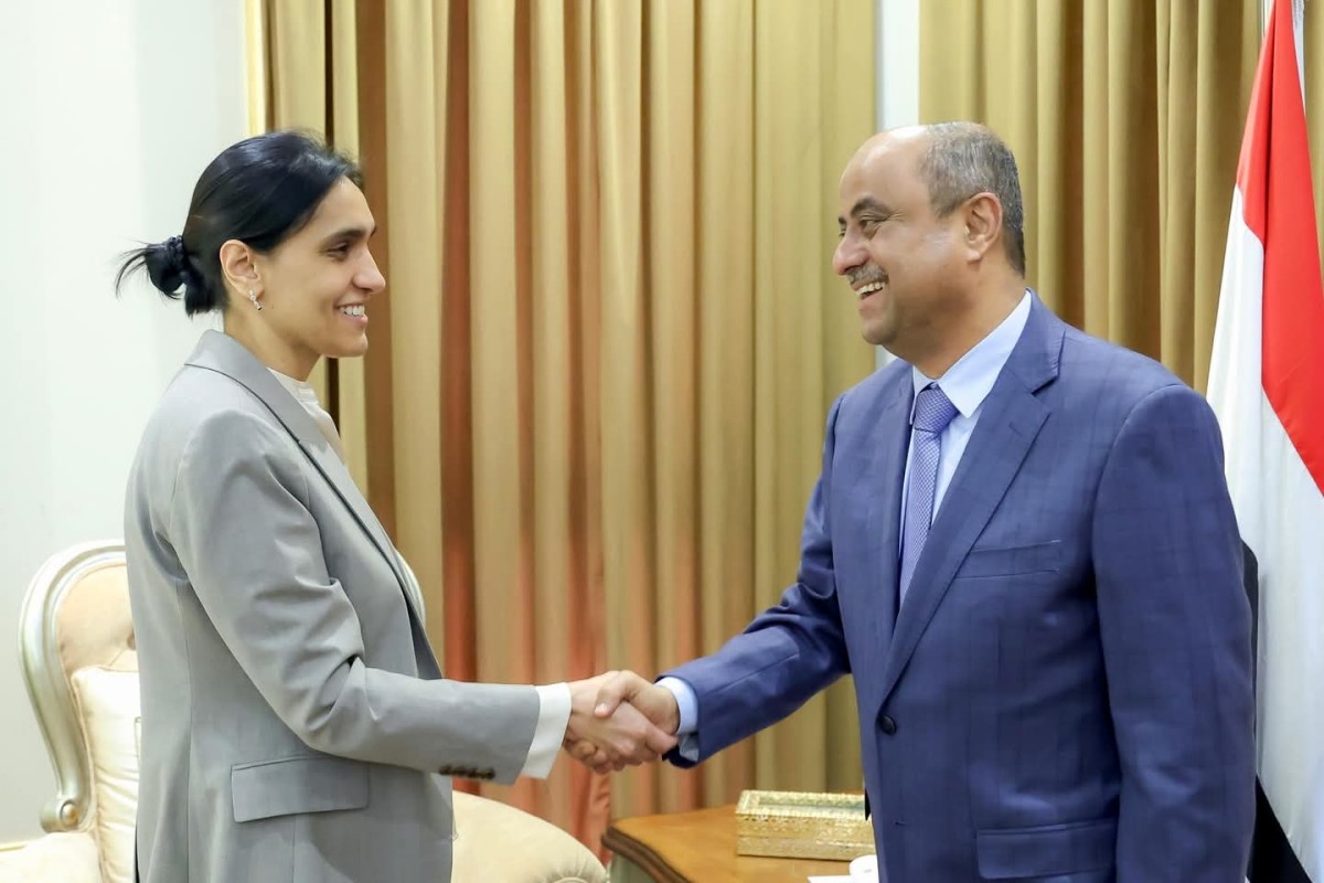 بن بريك يشيد بالدعم الدولي من بريطانيا وفرنسا ويؤكد على أهمية تعزيز العلاقات الثنائية